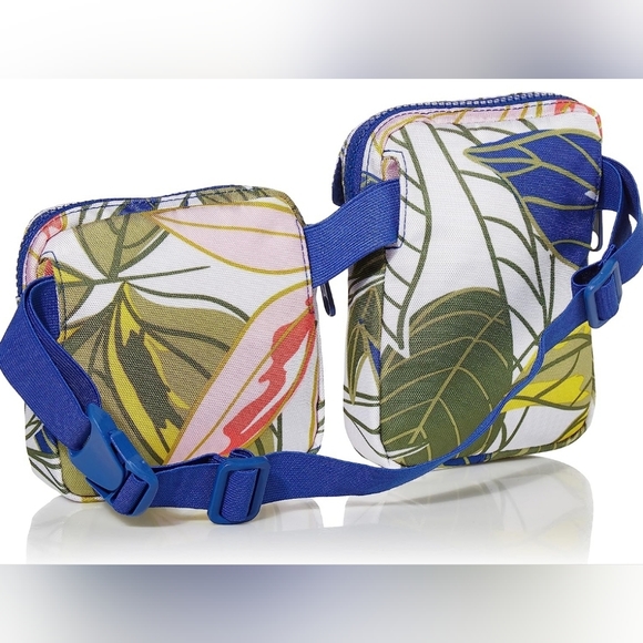 Vera Bradley Recycled Lighten Up Reactive Convertible" Belt Sling" Cross… - Picture 2 of 5